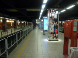 Approaching the platforms with the northbound side of the island platform straight ahead