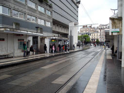 Porte de la Villette: The platforms from the one for trams to Porte d'Asni�res - Marguerite Long