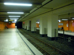 The platform for trams to Sch�rbankstra�e