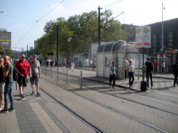 From by one of the south-westbound platforms the northbound and north-westbound platforms can be seen