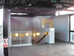 The lift and stairs down to the street (a bit fuzzy, sorry)