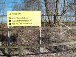 The one solitary sign (only of use to those coming from Windsor Road) indicating which platform's which at the station, which is yet-still unfinished -- there are still no signs at the street entrances