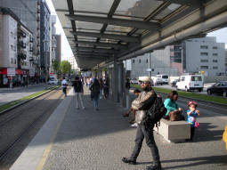 The platform for trams to Santo Ov�dio