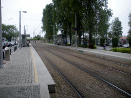 The platforms from by the one for trams to Senhor de Matosinhos