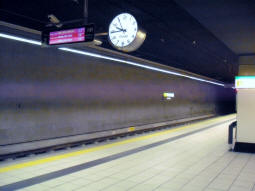 The platform for trams to Andaluc�a Tech
