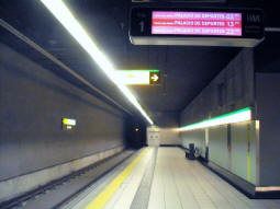 The platform for trams to El Perchel
