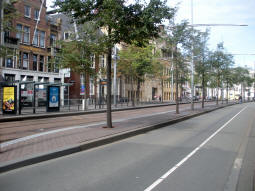 The southbound platform on the left, the northbound on the far right